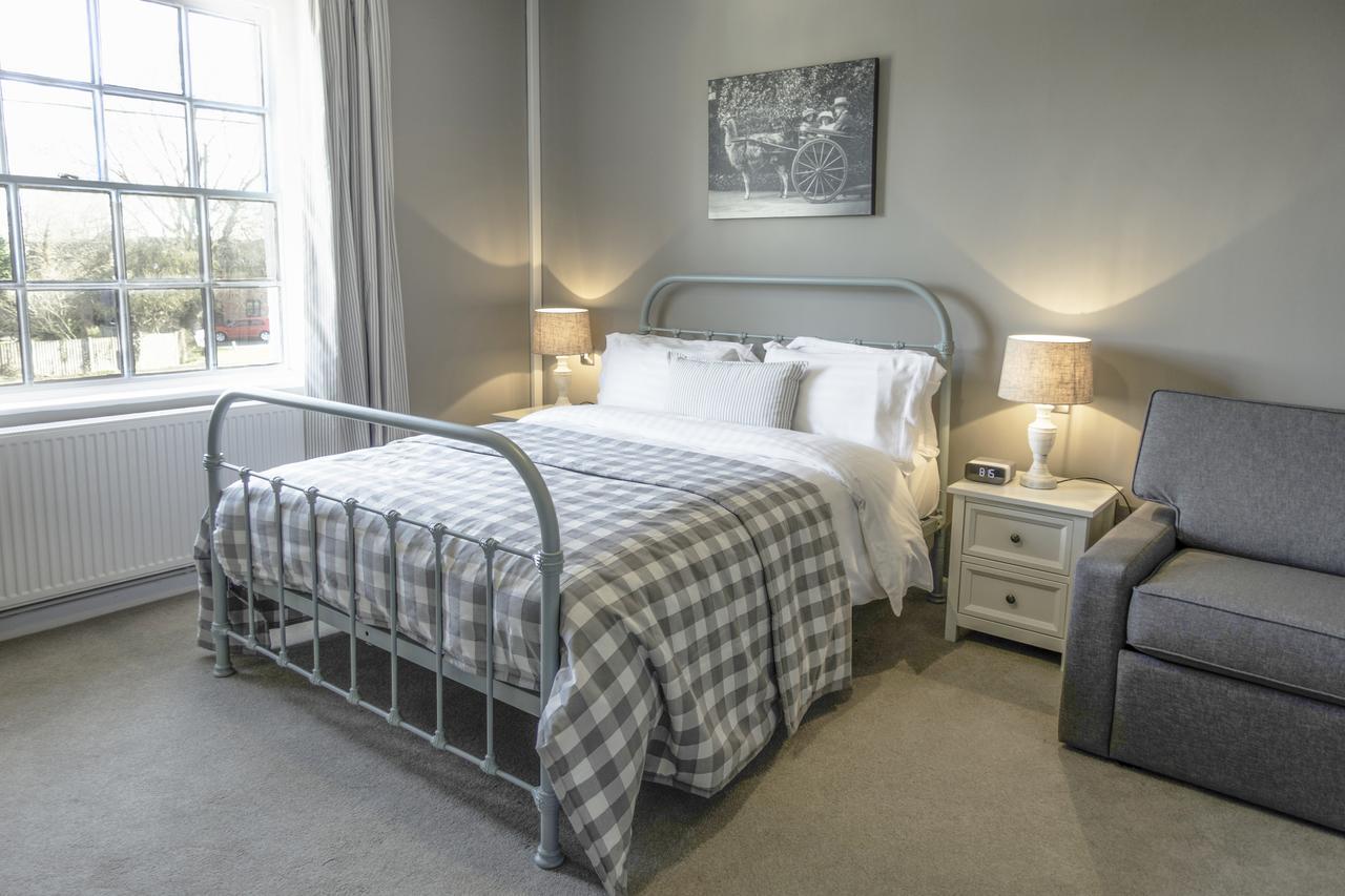 Bed and Breakfast The Saracens Head Stafford Exterior foto